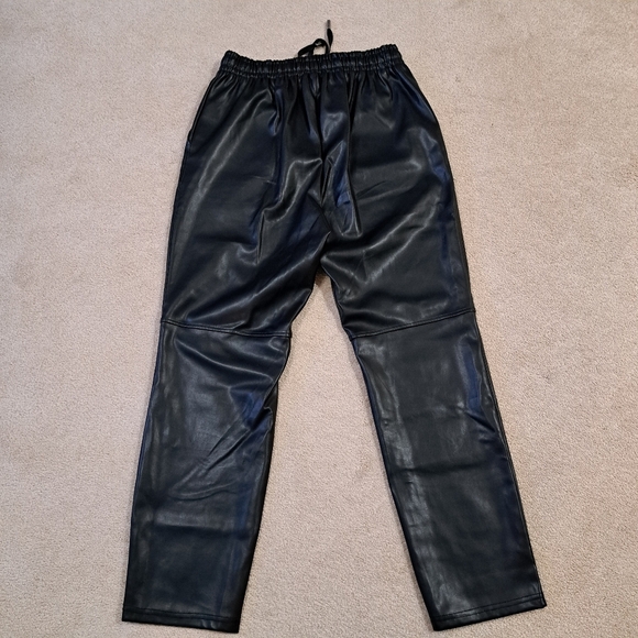 Laundry By Shelli Segal Black Faux Leather Pants - Picture 9 of 11